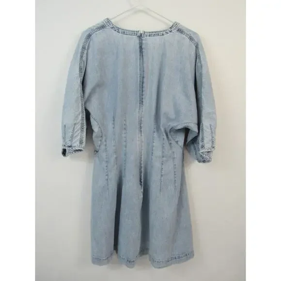 NWT Gap Size Medium Denim Split-Neck Mini Dress Light Wash Blue Preppy Trendy - Picture 7 of 8